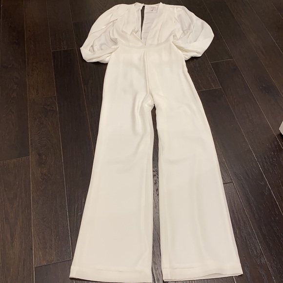 Misha collection white jumpsuit. New without tags - Picture 2 of 4
